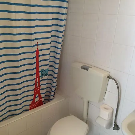 Korona Iiiι Apartment *